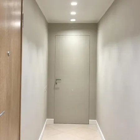 ゲストハウス Laus Teatro Petruzzelli 3*